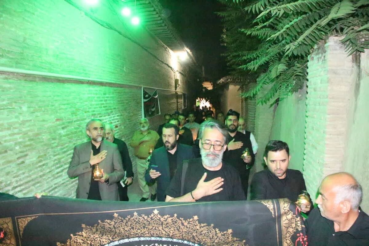 مراسم مشترک هنرمندان مازندرانی و گلستانی در عزای امام حسین(ع)