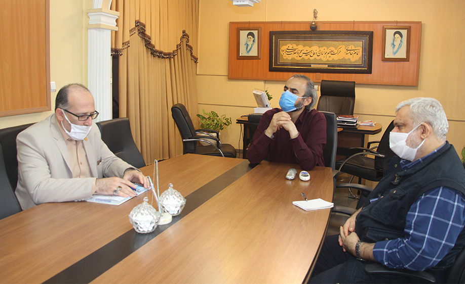 تفاهم بسیج هنرمندان مازندران با حوزه هنری برای مشارکت در چند برنامه