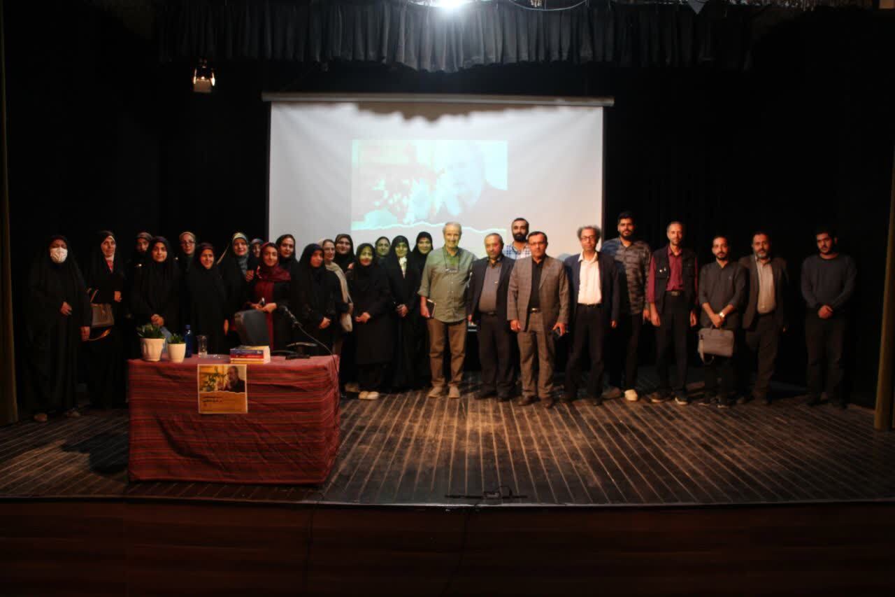 نشست نویسندگی در تاریخ شفاهی برگزار شد