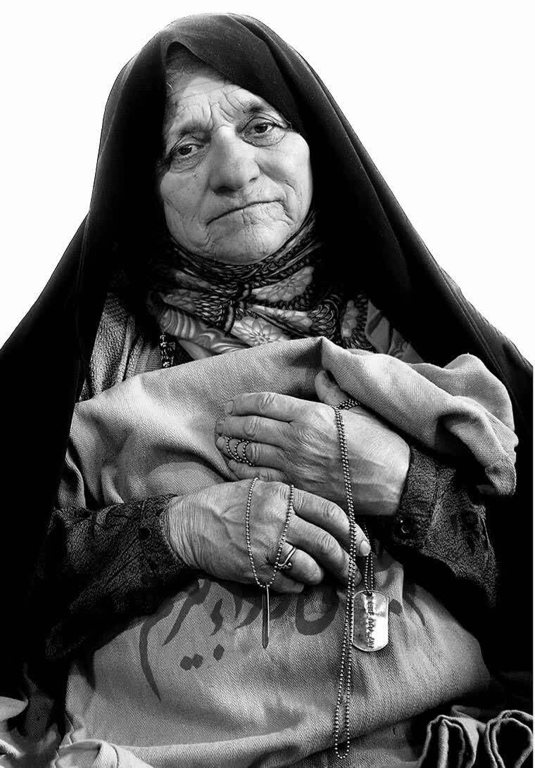 مهدی معصومی گرجی به مناسبت روز جهانی عکاسی با انتشار چند عکس از مجموعه مادران و پدران شهدا ( روستای شهید آباد بهشهر) نوشت: مهدی معصومی گرجی به مناسبت روز جهانی عکاسی با انتشار چند عکس از مجموعه مادران و پدران شهدا ( روستای شهید آباد بهشهر) نوشت: