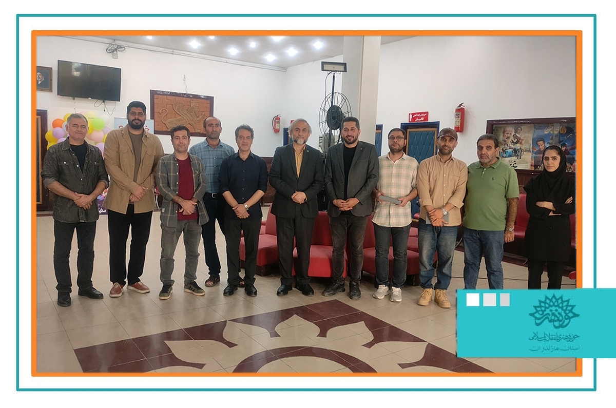 تبریک روز سینما به کارکنان امور سینمایی 